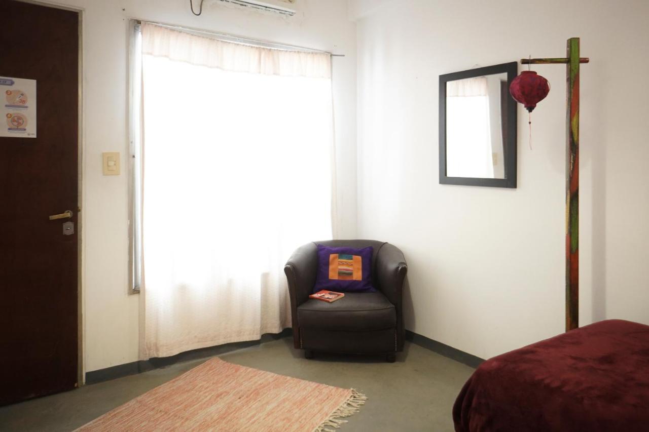 Hostel Cha Ресістенсія Екстер'єр фото