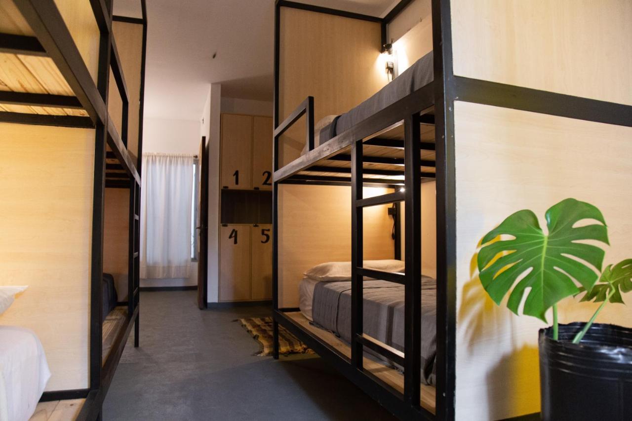 Hostel Cha Ресістенсія Екстер'єр фото
